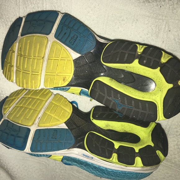 Mizuno Wave Sayonara 3 running sneaker W 9.5 - Picture 3 of 4